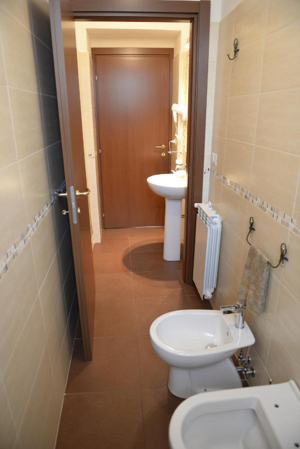 B&B San Leonardo Mascali Εξωτερικό φωτογραφία