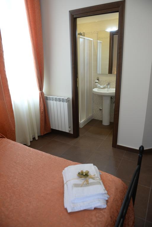 B&B San Leonardo Mascali Εξωτερικό φωτογραφία