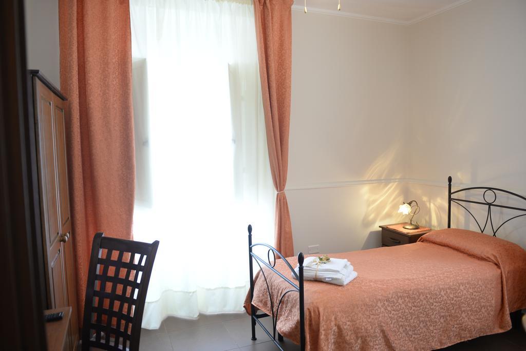 B&B San Leonardo Mascali Εξωτερικό φωτογραφία