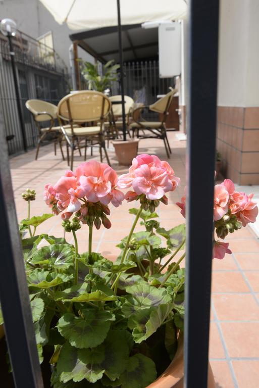 B&B San Leonardo Mascali Εξωτερικό φωτογραφία